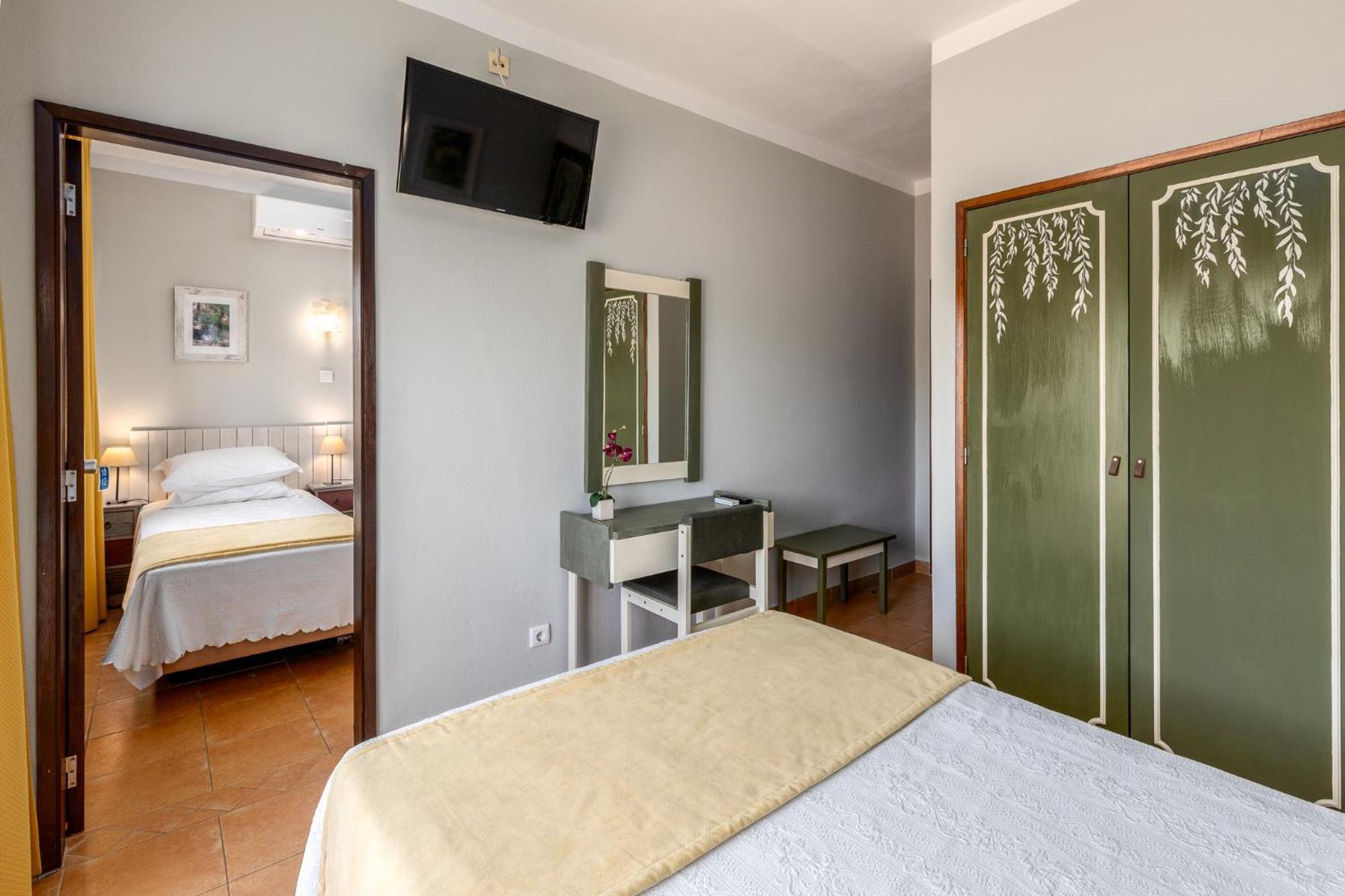Guest House Oliveira โบลิเคมี ภายนอก รูปภาพ