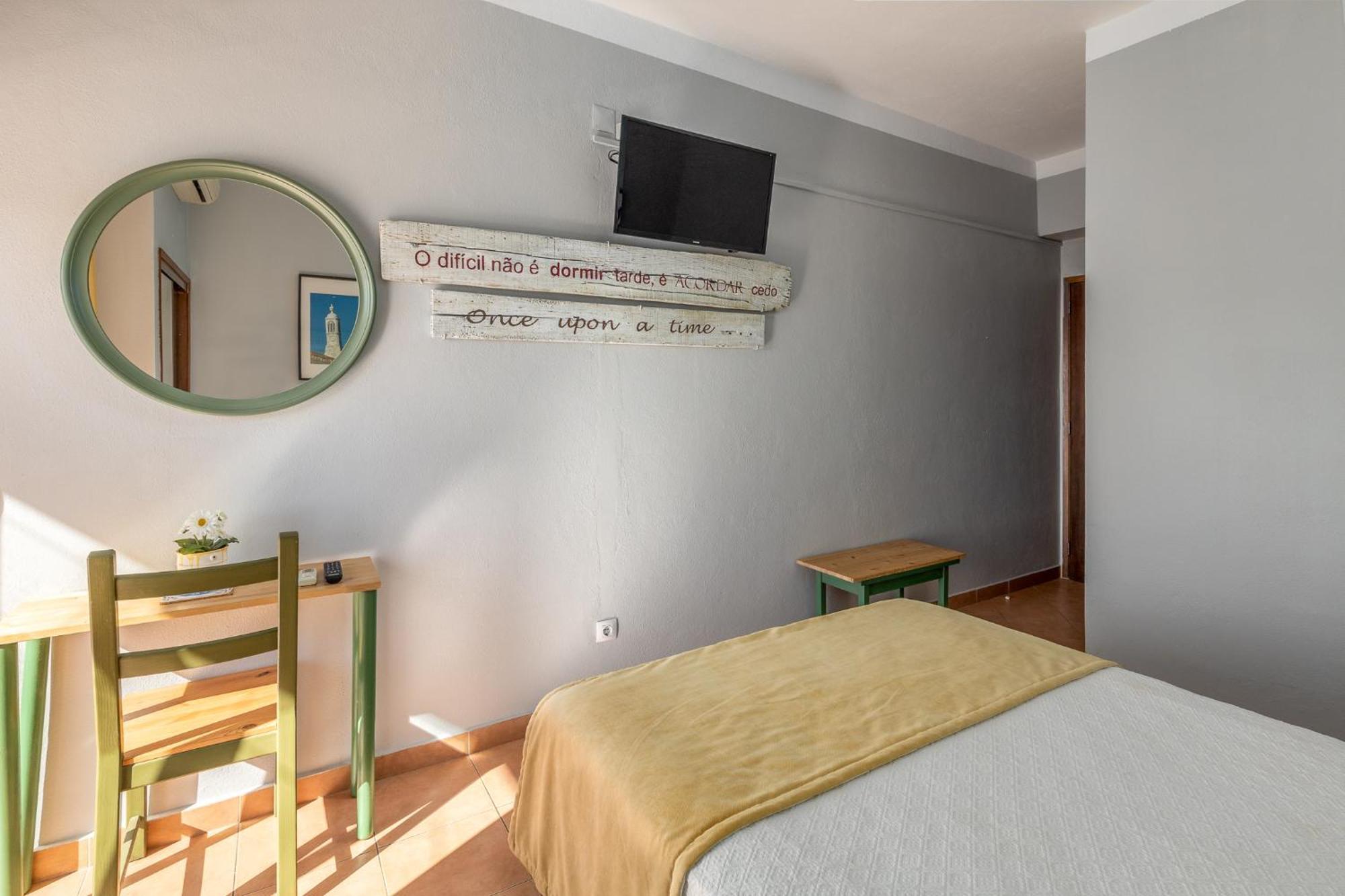 Guest House Oliveira โบลิเคมี ภายนอก รูปภาพ